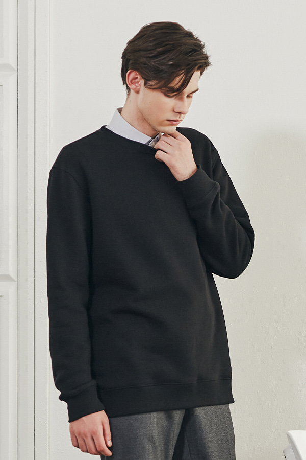 809 스탠다드핏 래더 아이콘 스웨트 셔츠 맨투맨 블랙